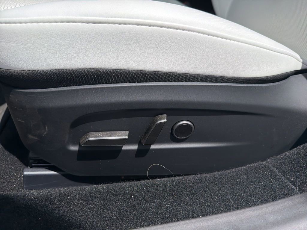 Used 2024 Tesla Model 3 Long Range image 17