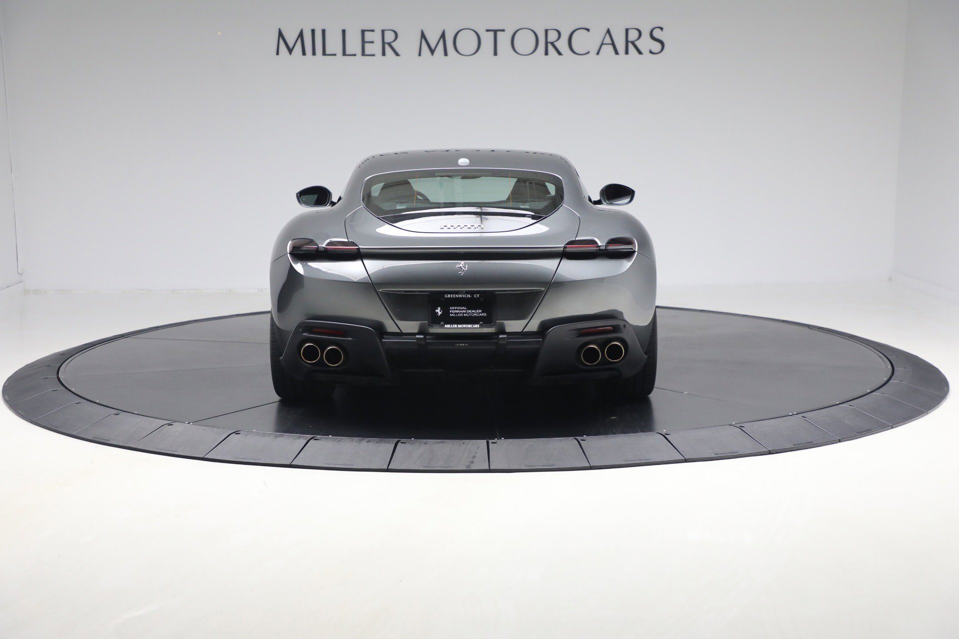 Certified 2024 Ferrari Roma image 7