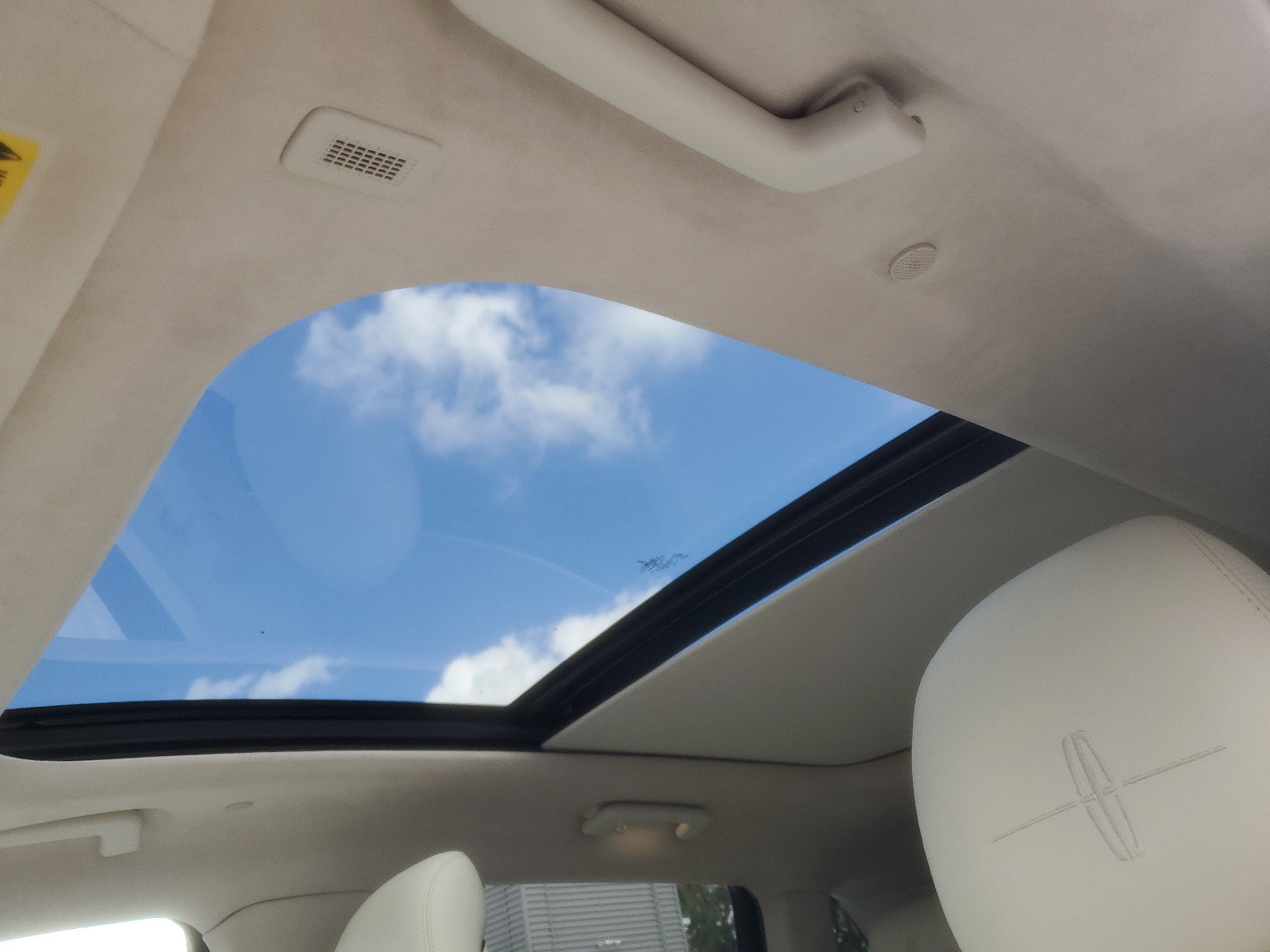 Certified 2019 Lincoln Nautilus Black Label image 22