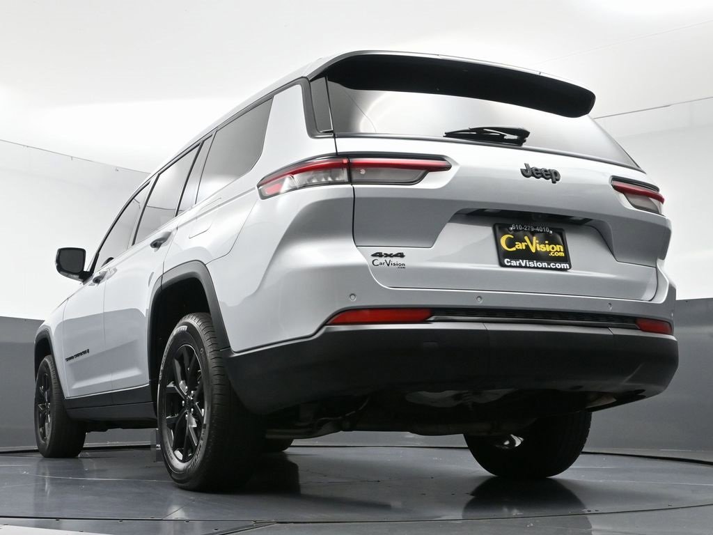 Used 2024 Jeep Grand Cherokee L Laredo image 53