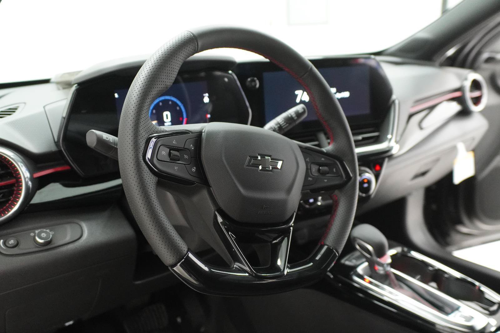 New 2026 Chevrolet Trax RS w/ Driver Confidence Package FWD image 17