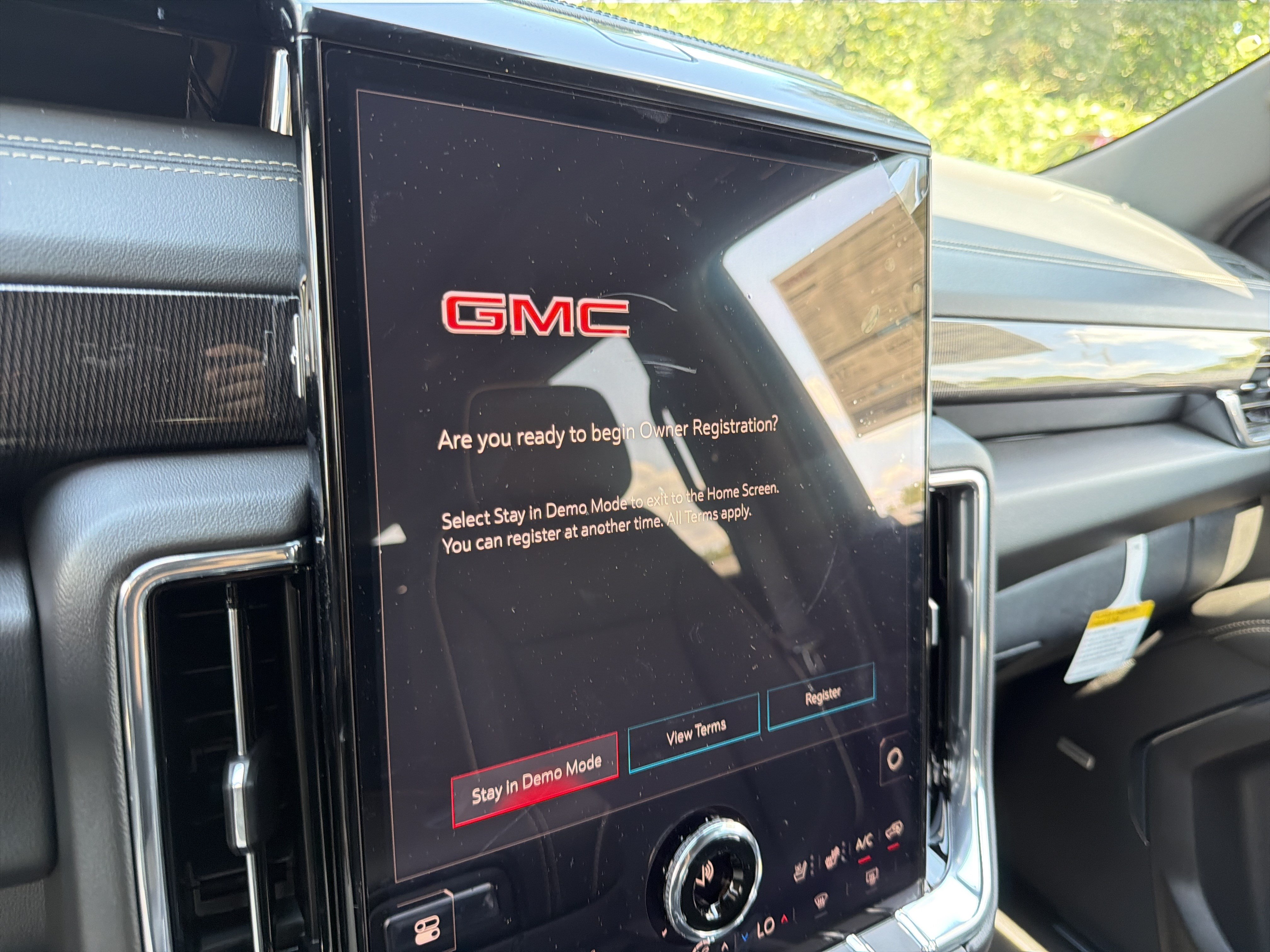 New 2026 GMC Yukon Elevation w/ Elevation Premium Package AWD/4WD image 26