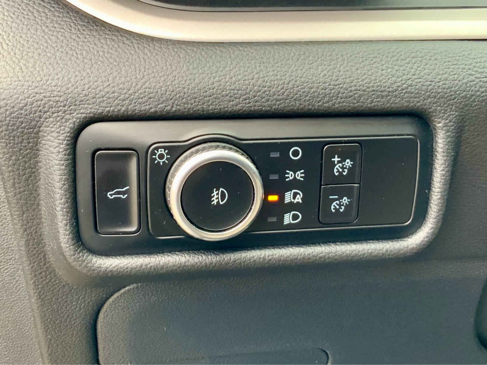 Used 2023 Ford Explorer XLT w/ Equipment Group 202A image 45