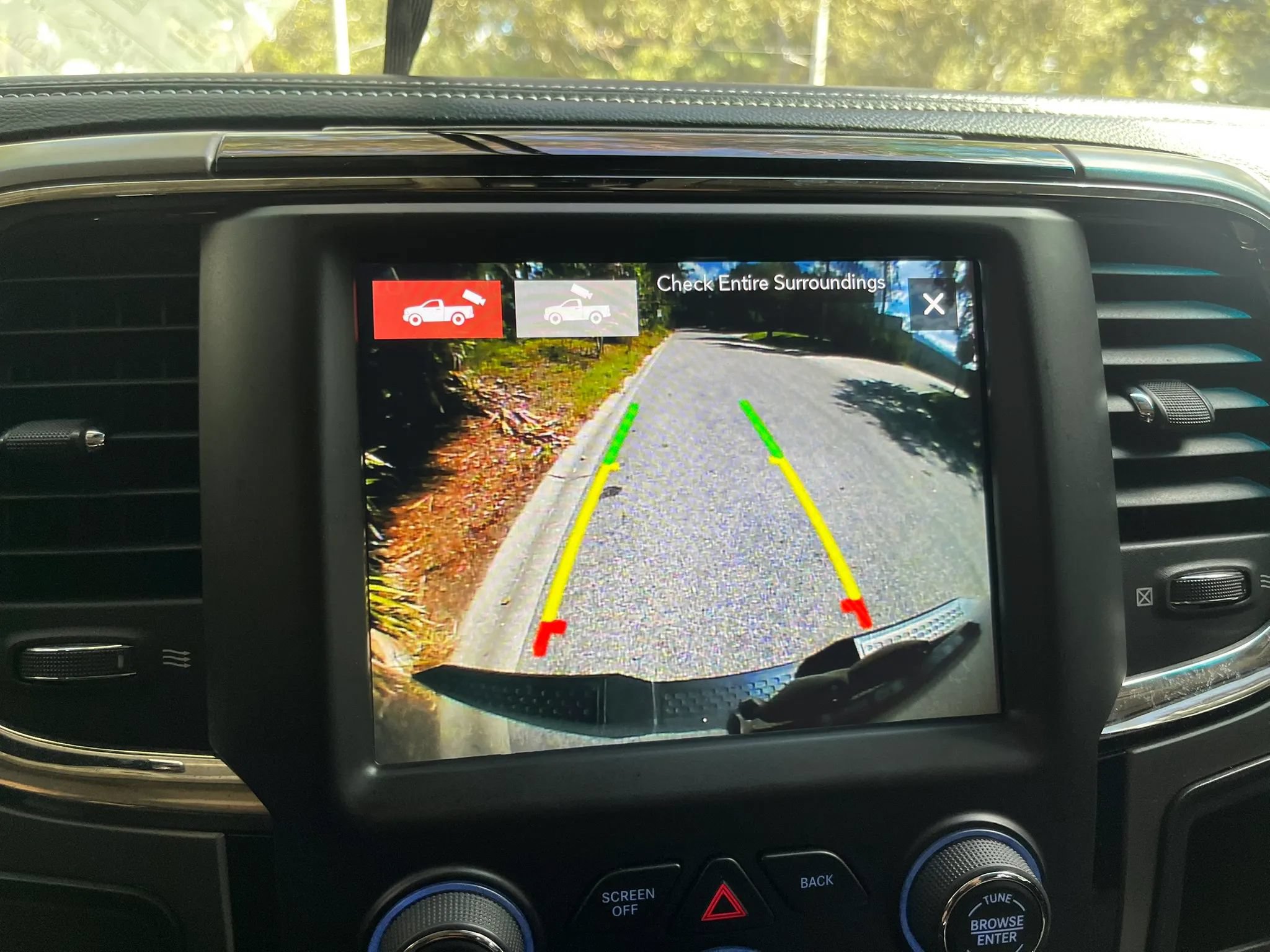 Used 2018 RAM 2500 Big Horn w/ Sport Appearance Group AWD/4WD image 21