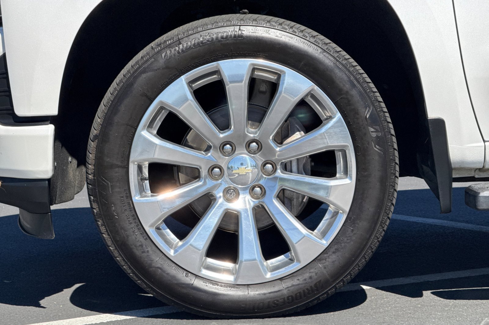 Used 2019 Chevrolet Silverado 1500 High Country w/ Technology Package image 36