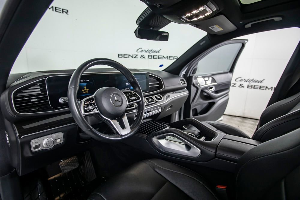 Used 2020 Mercedes-Benz GLS 450 4MATIC image 21
