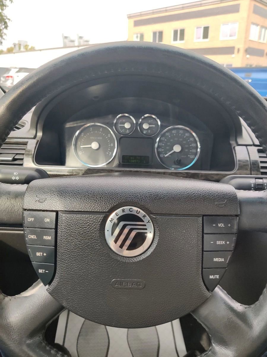 Used 2005 Mercury Montego Premier image 26