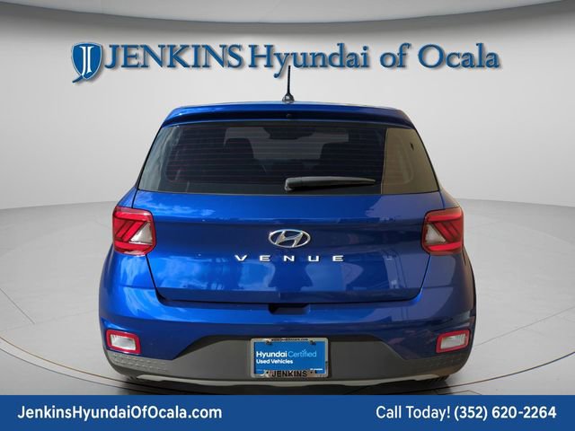Certified 2023 Hyundai Venue SE w/ Cargo Package image 4