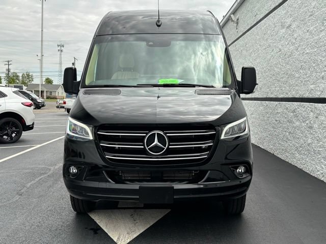 Used 2021 Mercedes-Benz Sprinter 3500 image 6