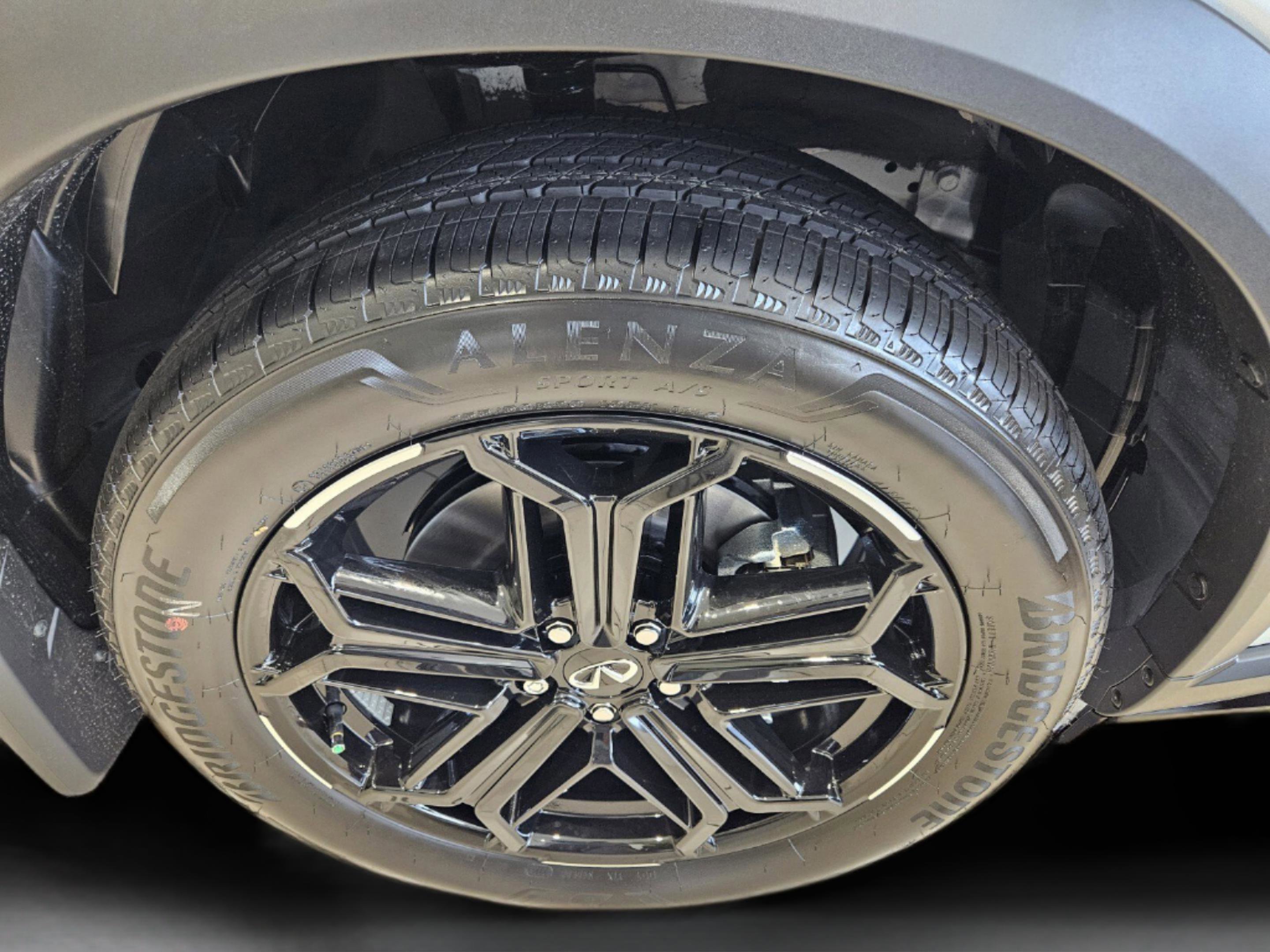 New 2026 INFINITI QX60 Sport w/ Dark Cargo Package image 21