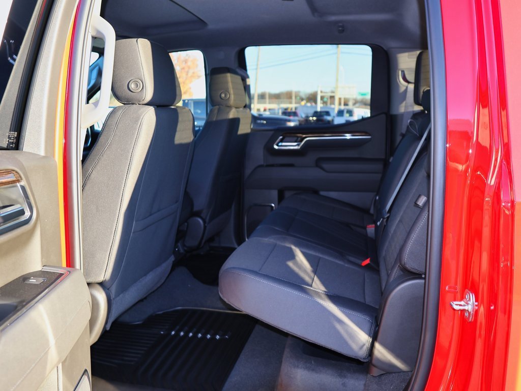 New 2026 GMC Sierra 1500 Elevation image 10