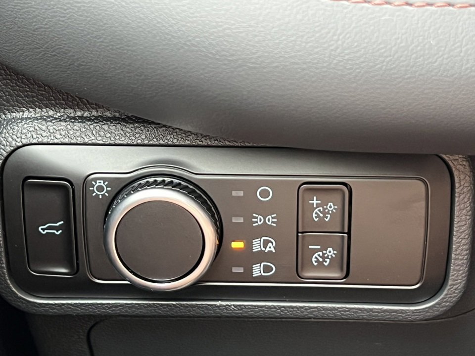 New 2026 Ford Explorer Active image 19