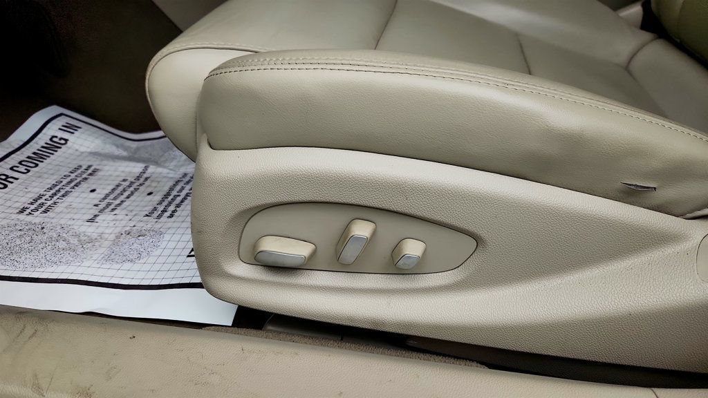 Used 2014 Cadillac XTS FWD image 11