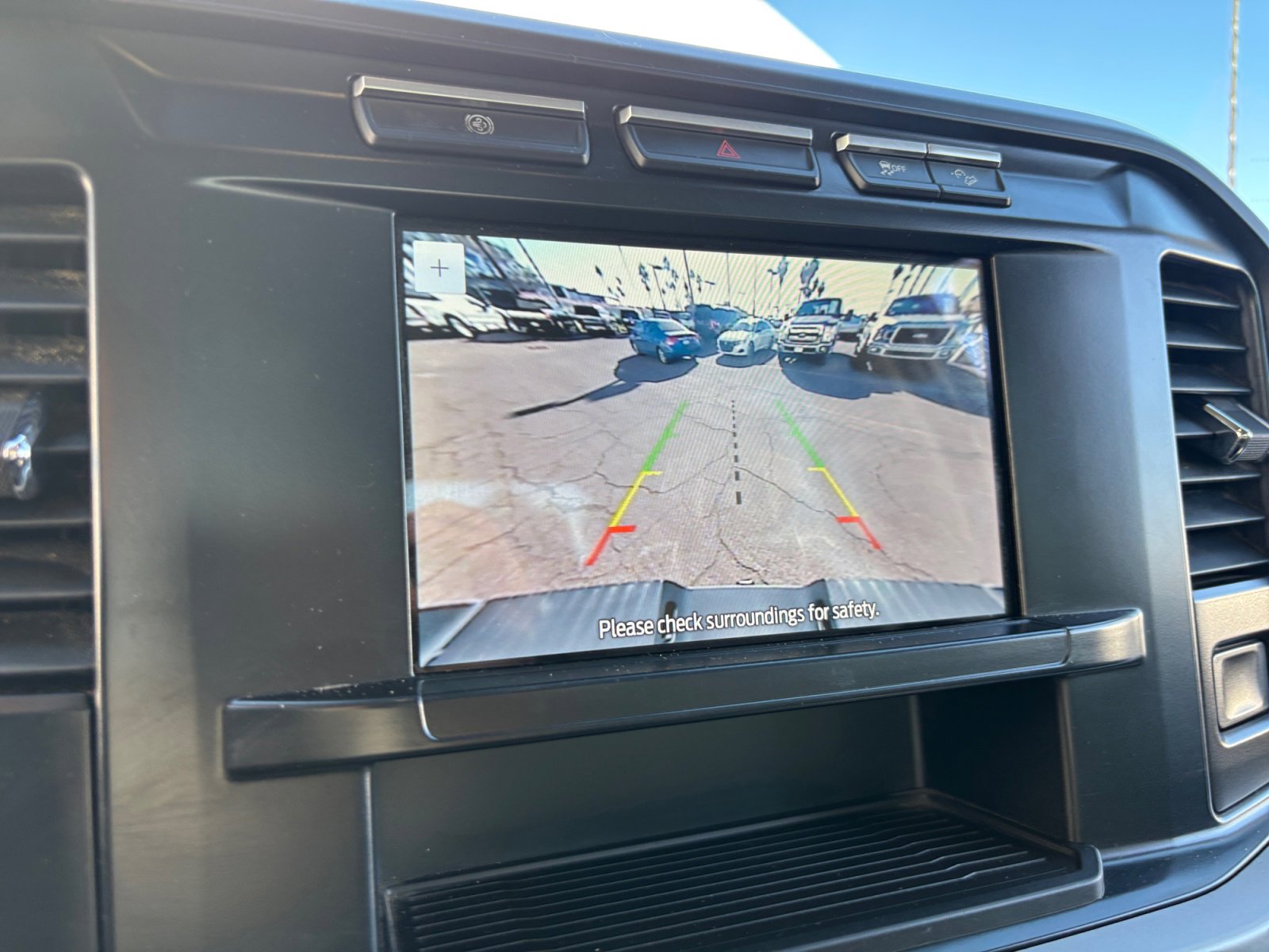 Used 2023 Ford F250 XLT w/ FX4 Off-Road Package image 27