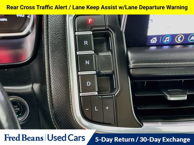 Used 2021 Chevrolet Tahoe Premier w/ Premium Package AWD/4WD image 24