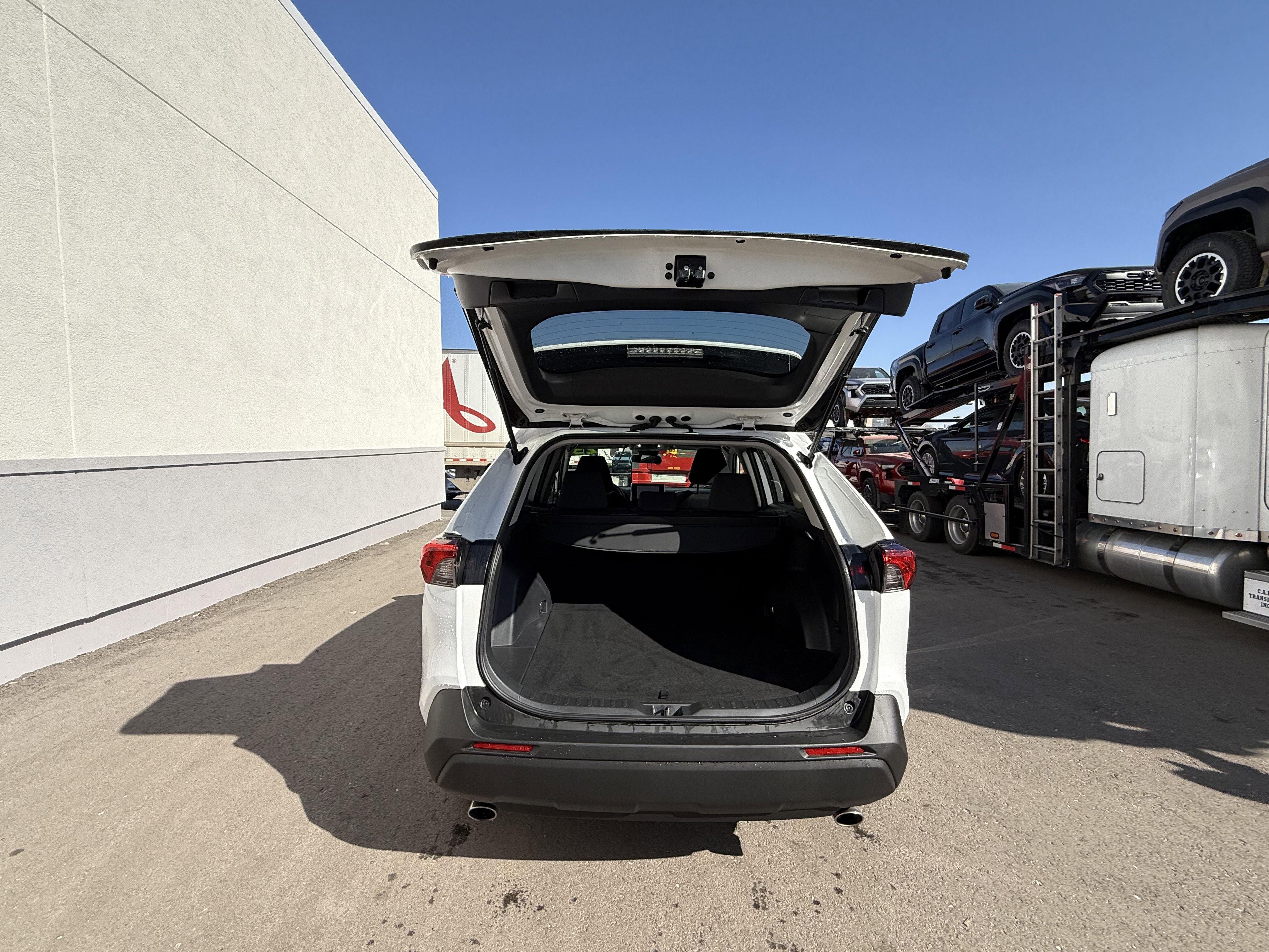 Certified 2025 Toyota RAV4 XLE image 22