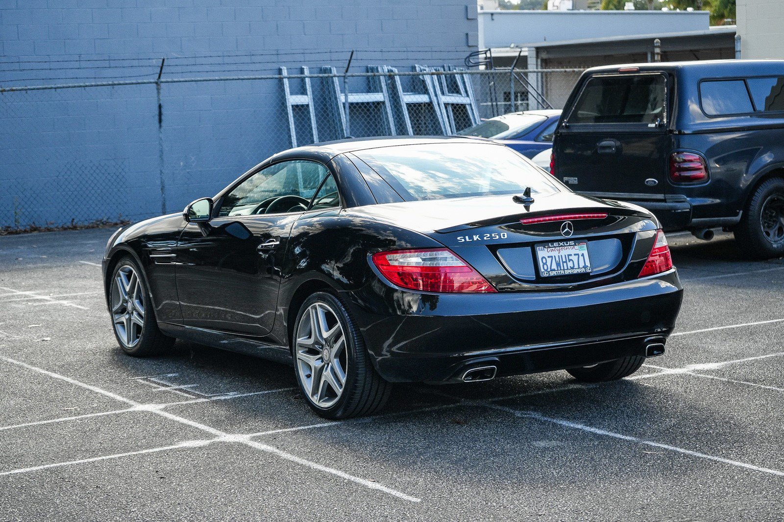 Used 2013 Mercedes-Benz SLK 250 image 4