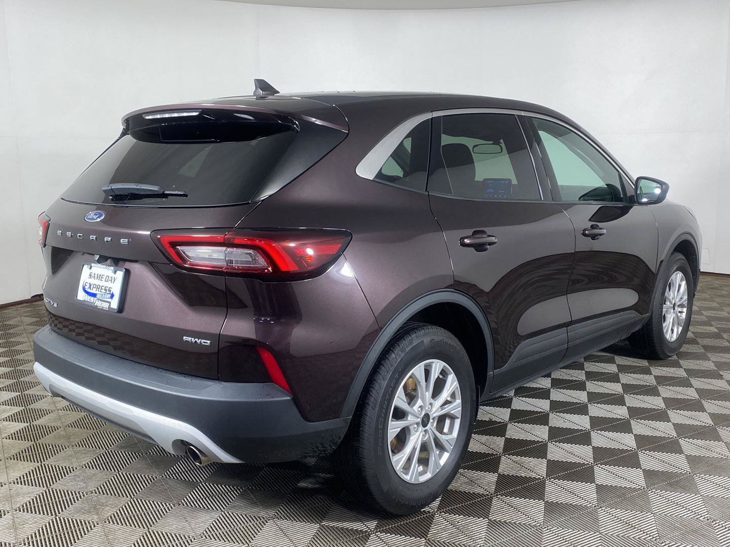 Used 2023 Ford Escape Active AWD/4WD image 23