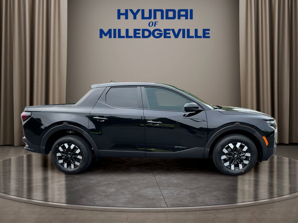 New 2025 Hyundai Santa Cruz SE image 9