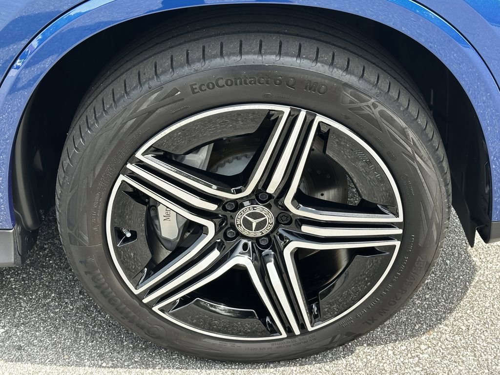 Certified 2025 Mercedes-Benz GLC 300 image 13