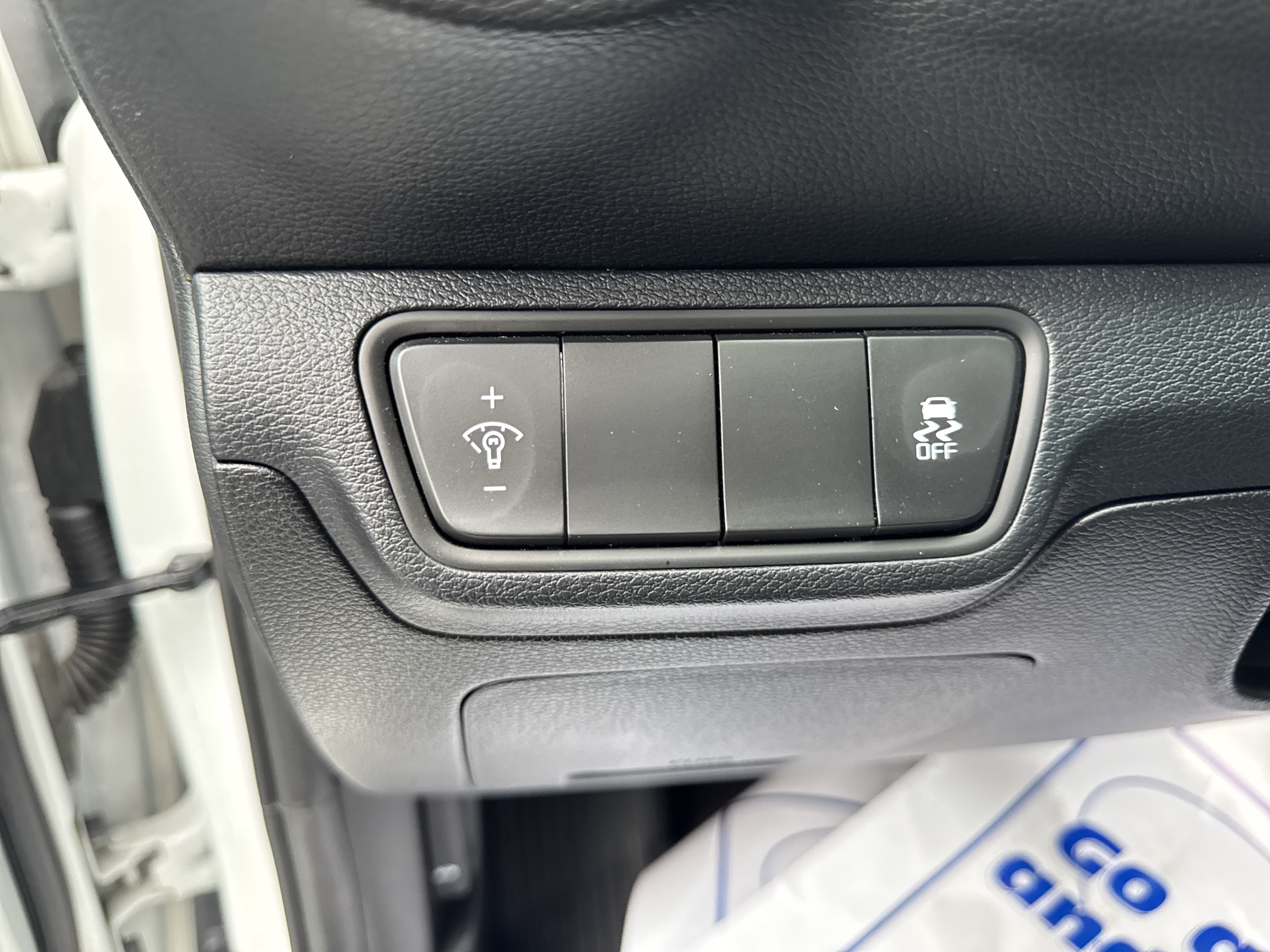Used 2024 Kia Forte LXS FWD image 12