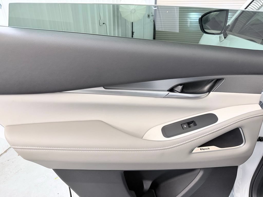 New 2027 INFINITI QX60 Luxe w/ Cargo Package FWD image 35