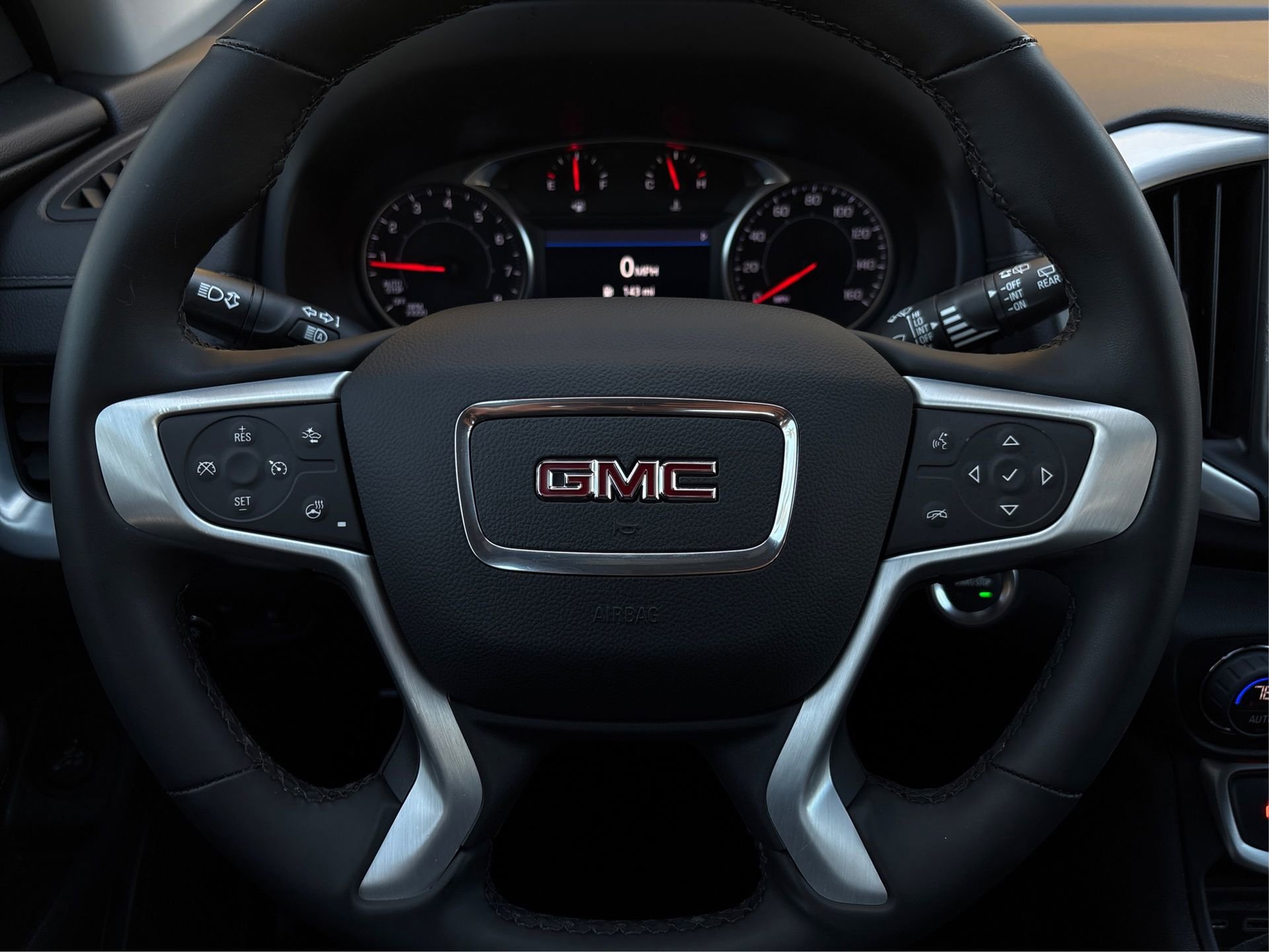 Used 2023 GMC Terrain SLT w/ Elevation Edition image 19