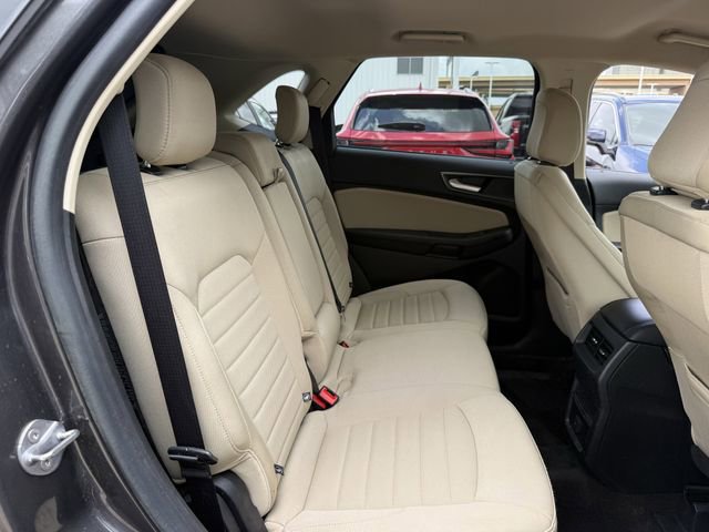 Used 2020 Ford Edge SE AWD/4WD image 29