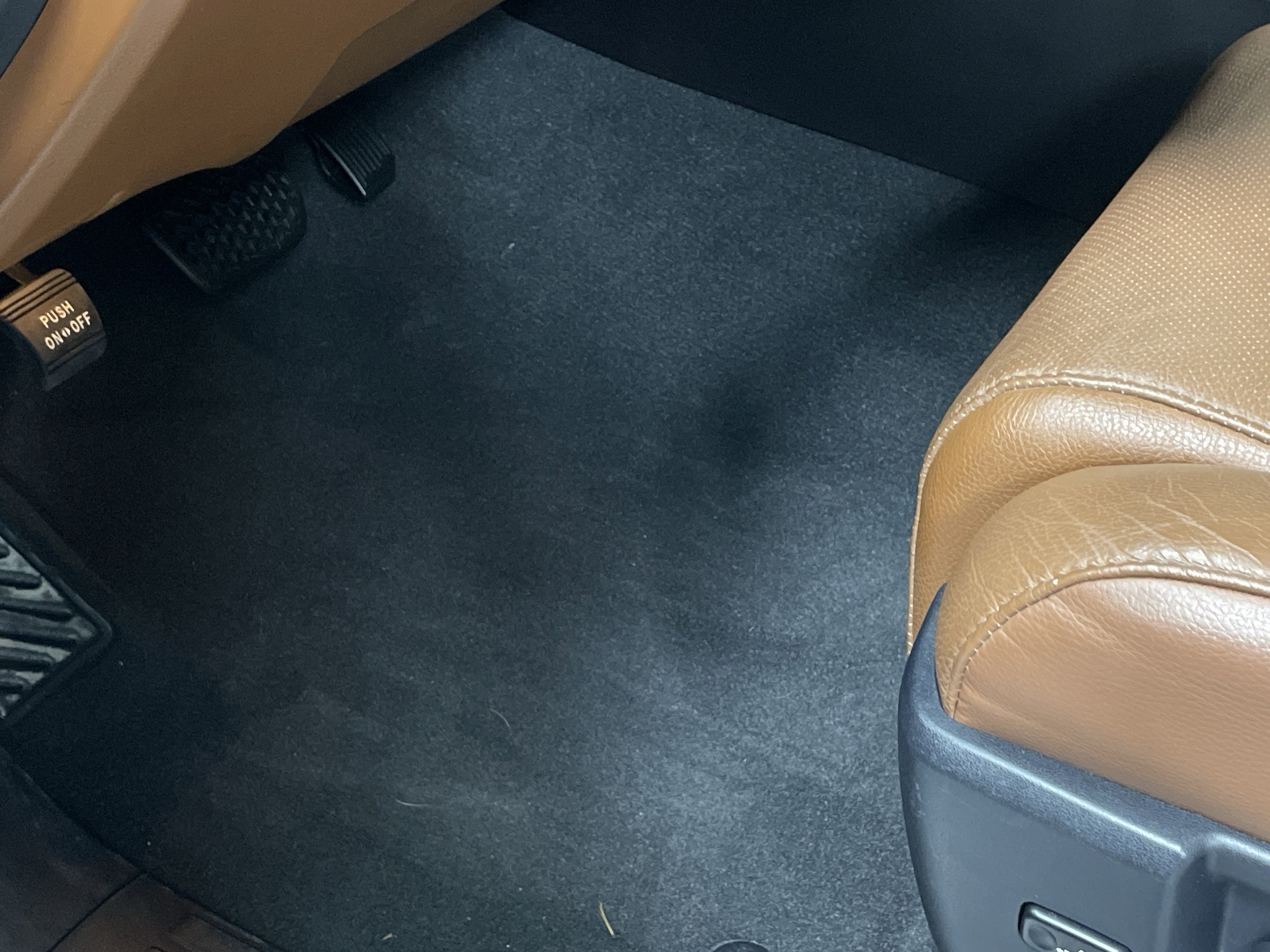 Certified 2019 Toyota Sequoia Platinum image 17