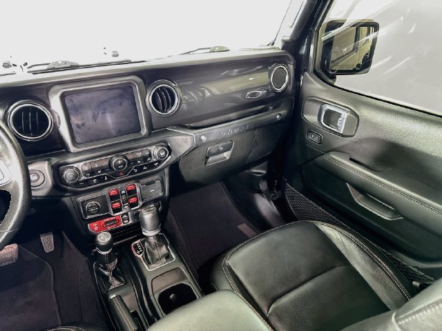 Used 2021 Jeep Wrangler Unlimited Rubicon AWD/4WD image 29