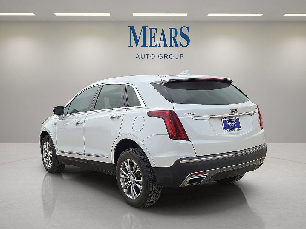 Used 2021 Cadillac XT5 Premium Luxury image 3