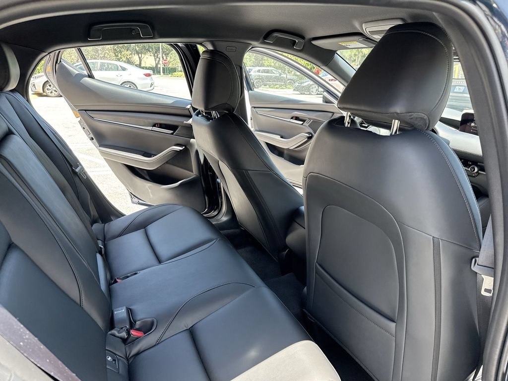 Certified 2025 MAZDA MAZDA3 s Sport FWD image 33