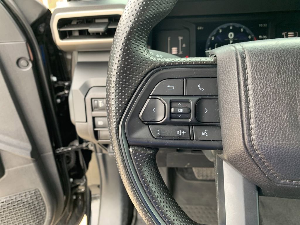 Used 2025 Toyota Tacoma SR w/ SR Upgrade Package image 27