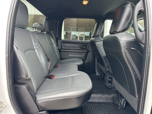 Used 2021 RAM 2500 Tradesman w/ Chrome Appearance Group AWD/4WD image 36