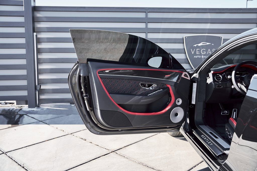 Used 2022 Bentley Continental GT Speed image 23