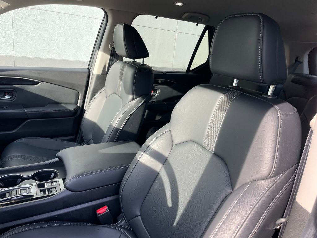 Certified 2025 Honda Pilot EX-L image 26