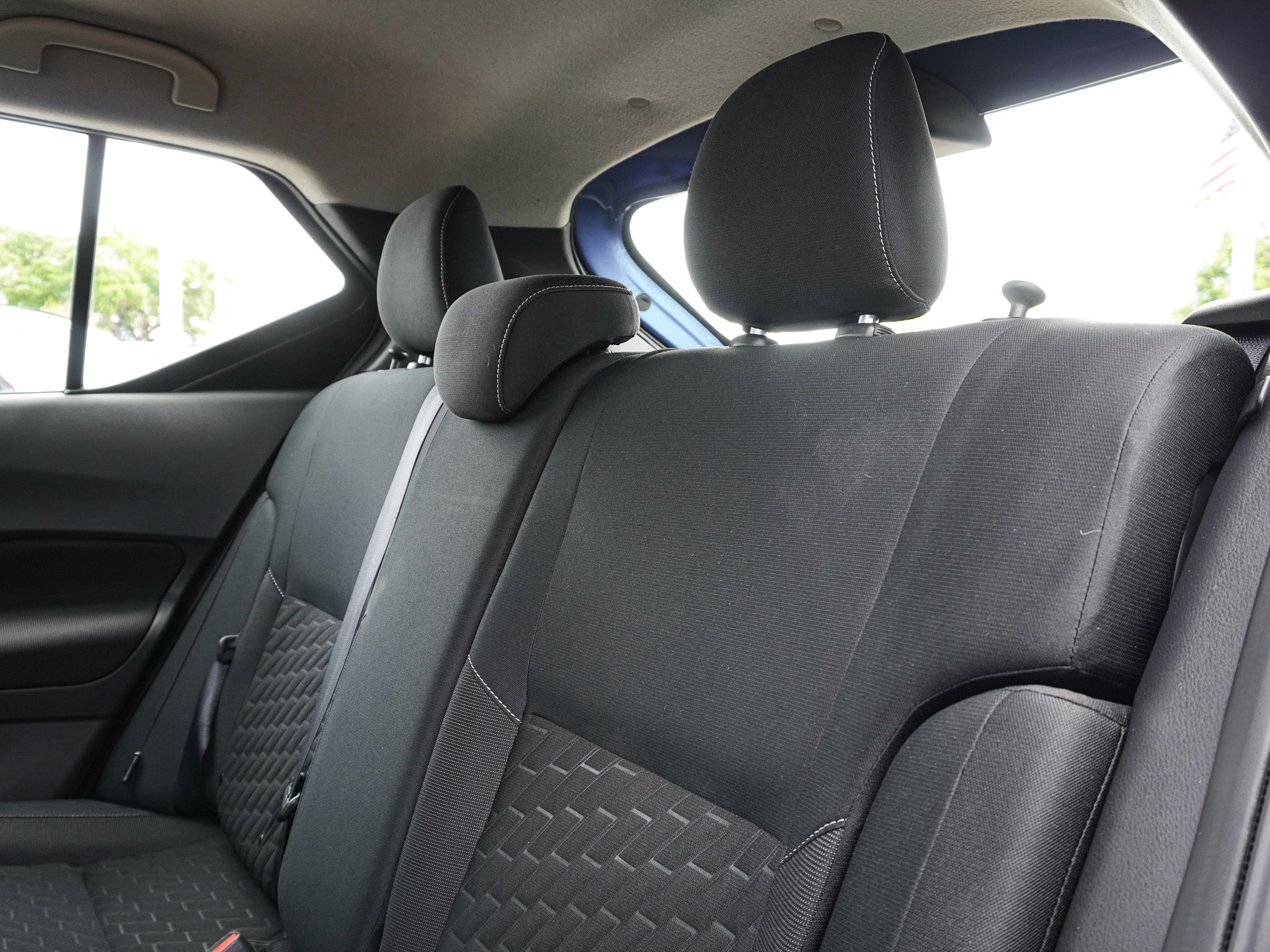 Used 2022 Nissan Kicks S FWD image 30