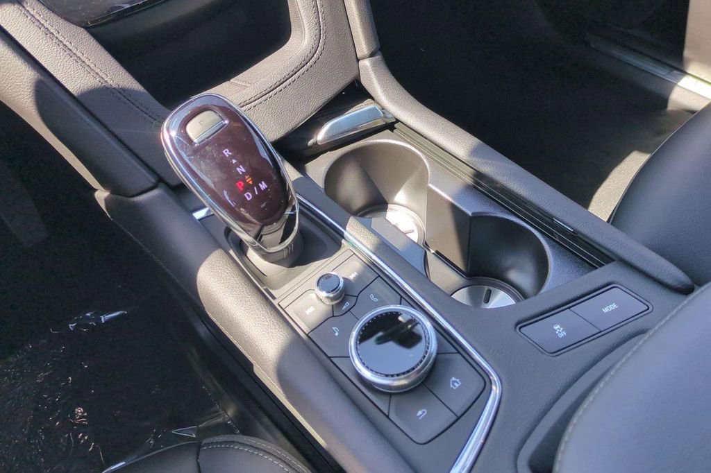 New 2026 Cadillac XT5 Luxury AWD/4WD image 8