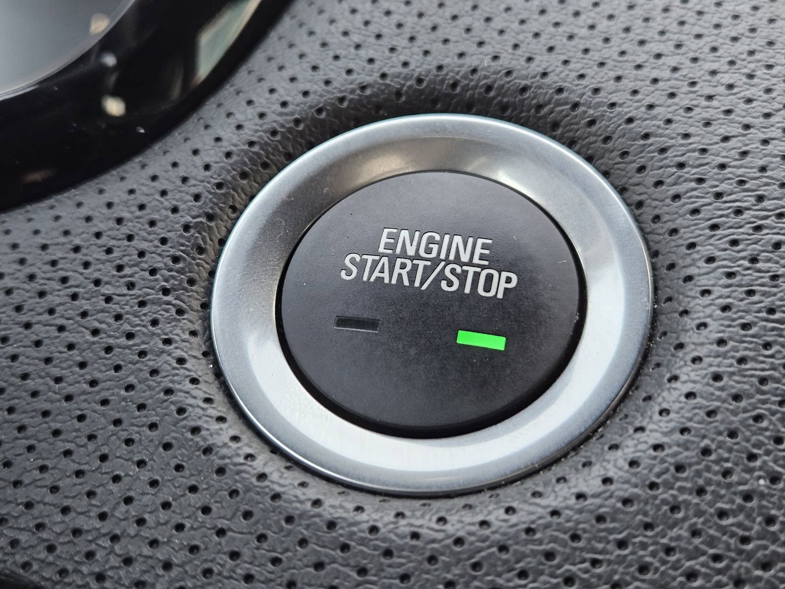 Used 2025 Cadillac XT5 Premium Luxury image 24