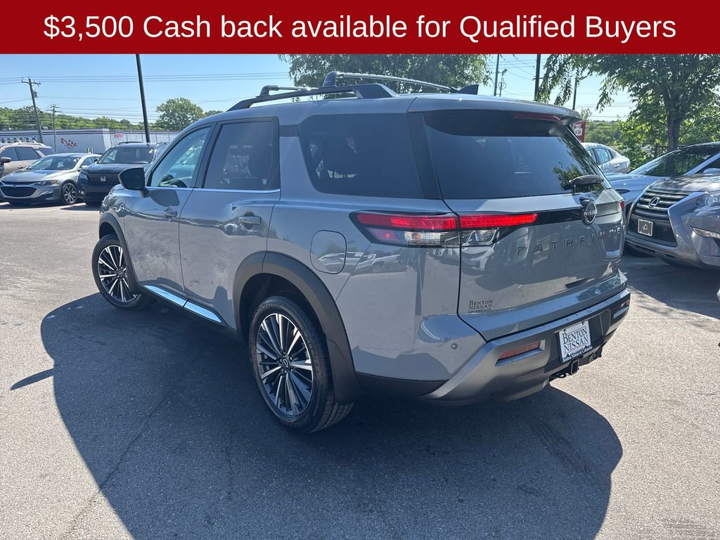 New 2026 Nissan Pathfinder Platinum w/ Cargo Package image 6