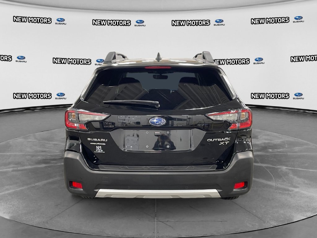 Used 2025 Subaru Outback Limited XT AWD/4WD image 4