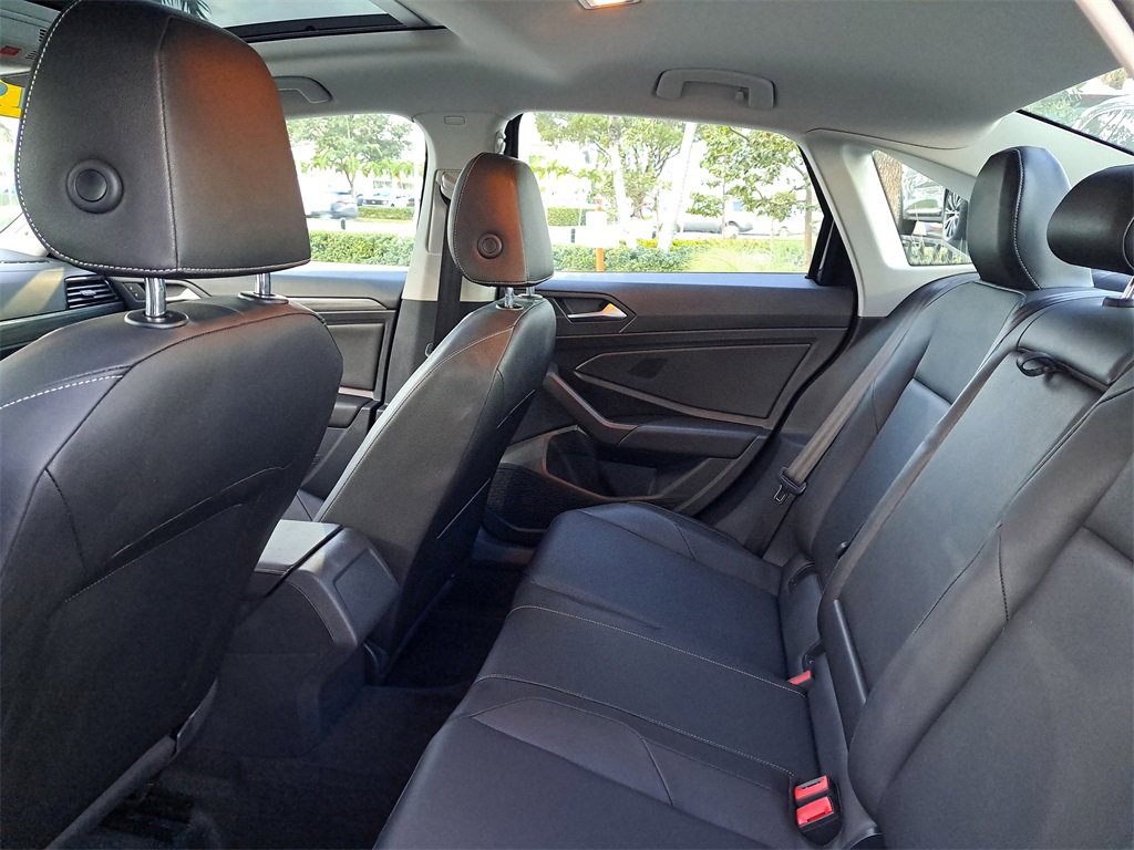 Certified 2019 Volkswagen Jetta SEL image 7