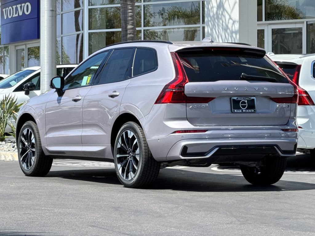 New 2026 Volvo XC60 B5 Plus w/ Protection Package Premier AWD/4WD image 3