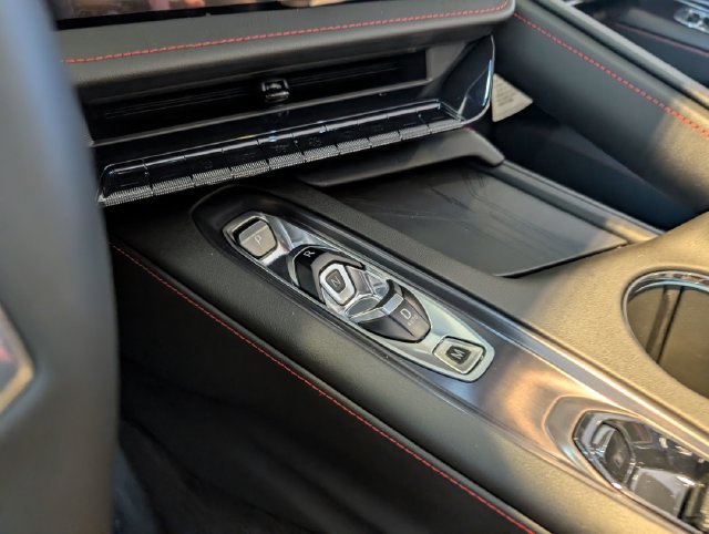 New 2027 Chevrolet Corvette Stingray Convertible w/ Stealth Interior Trim Package RWD image 17