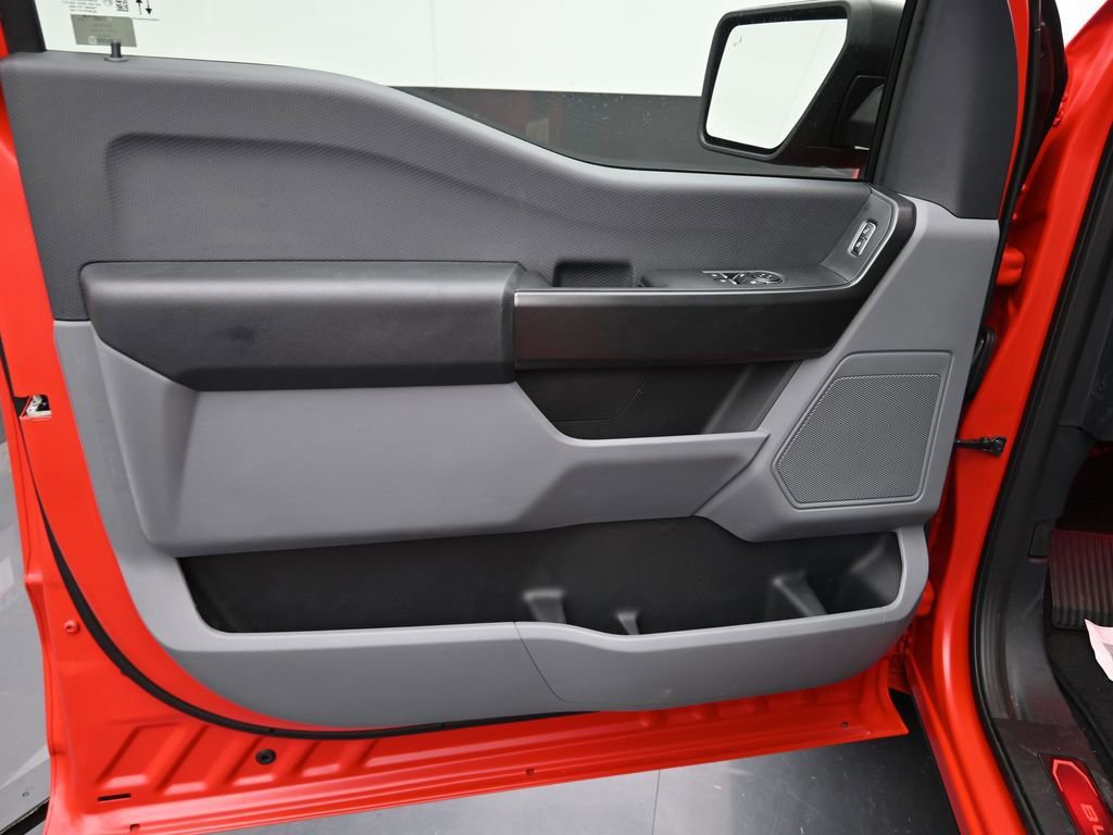 New 2025 Ford F150 XL w/ Equipment Group 103A High image 14