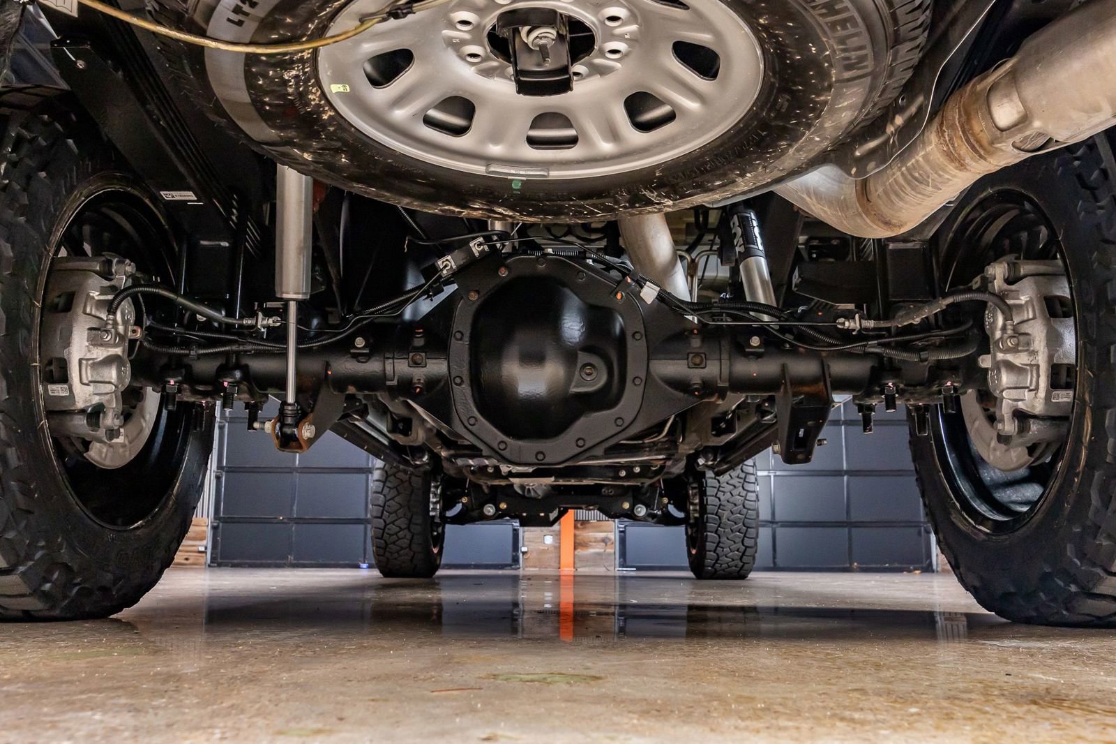 Used 2025 GMC Sierra 2500 Denali Ultimate image 16