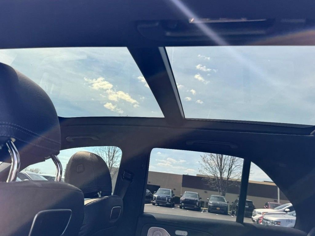 Used 2020 Mercedes-Benz GLE 350 4MATIC image 11