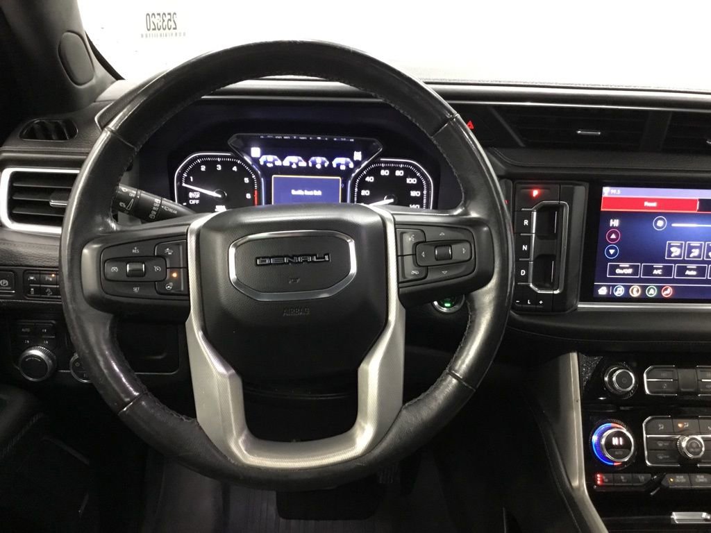 Used 2021 GMC Yukon Denali w/ Denali Premium Package image 33