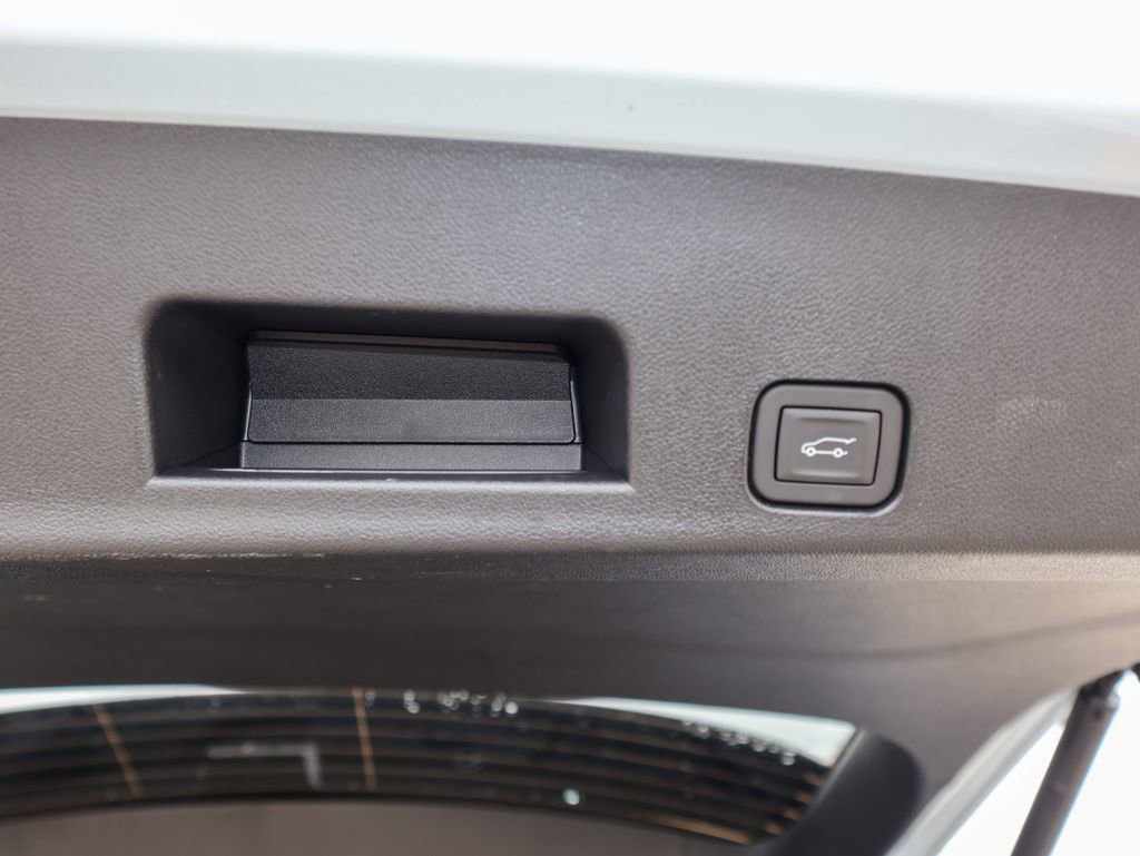 New 2026 GMC Acadia Elevation w/ LPO, Floor Liner Package image 6