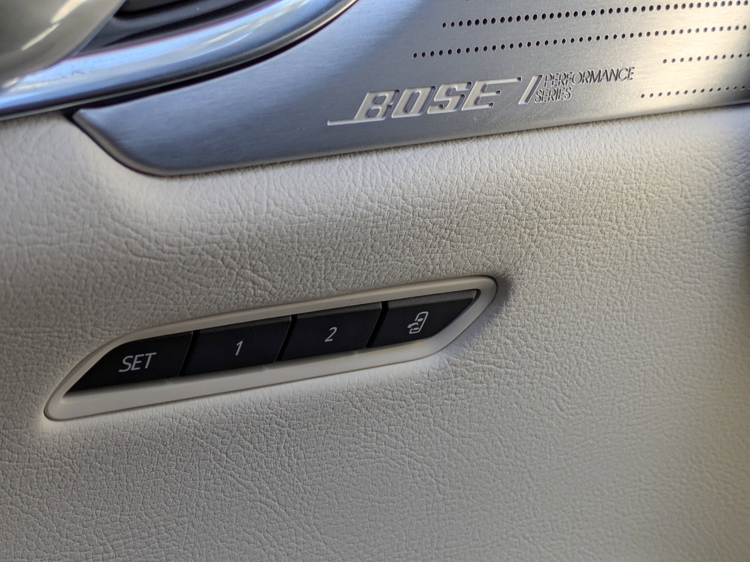 Certified 2022 Cadillac XT5 Premium Luxury image 21